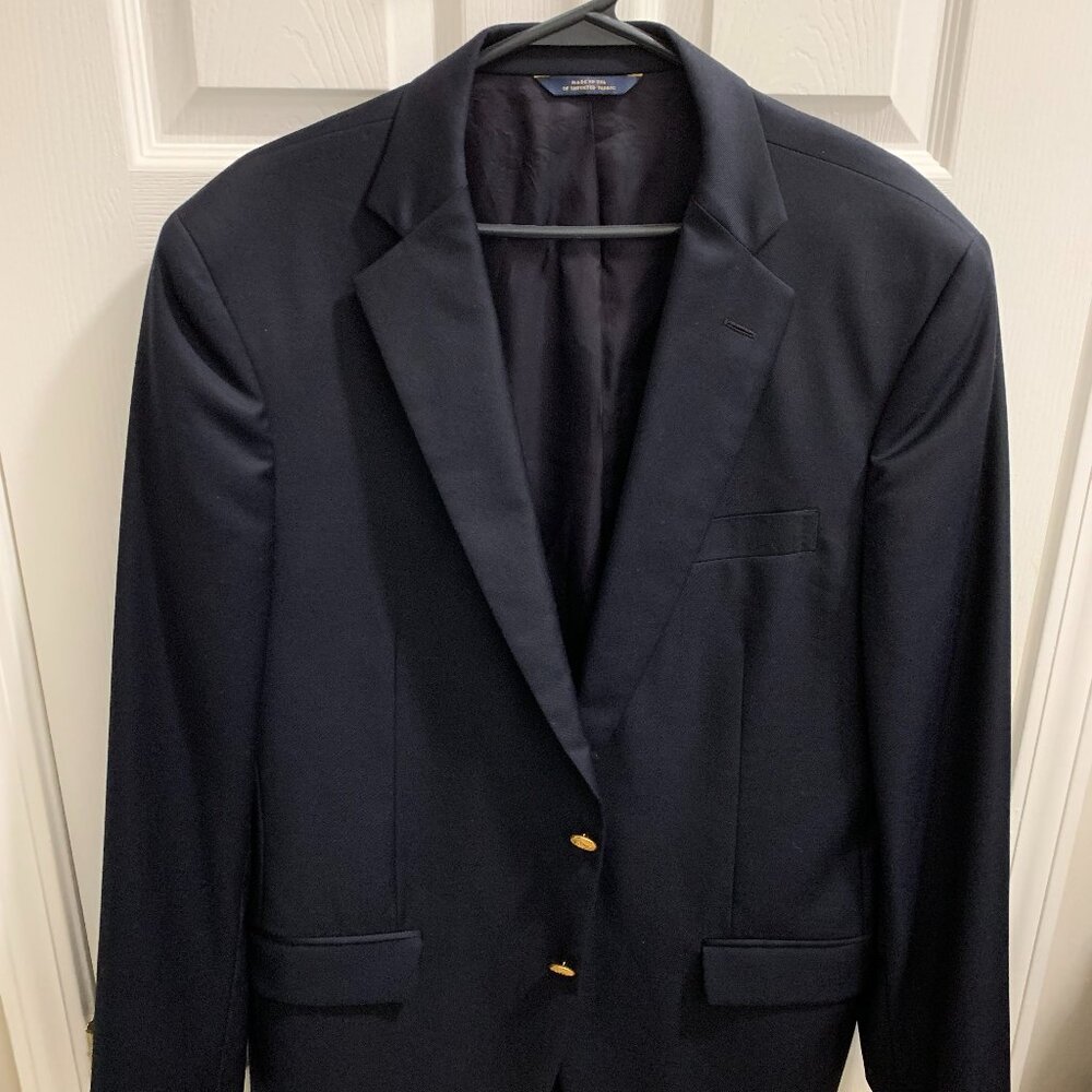 Brooks Brothers Men's Navy Wool Pockets Single-Breasted Two-Button Blazer.
